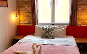 Goodmo Budapest Smart Rooms